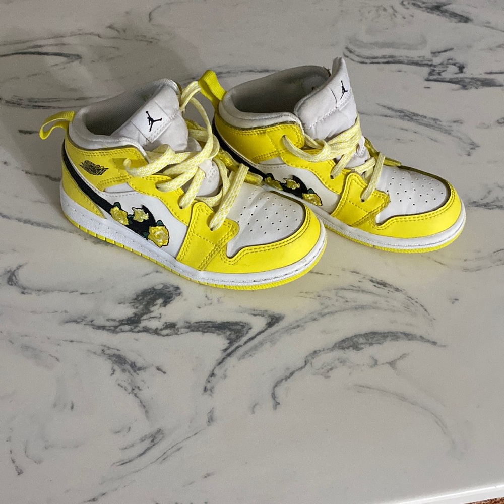 Air Jordan 1 Mid Gs Dynamic Yellow - Youth